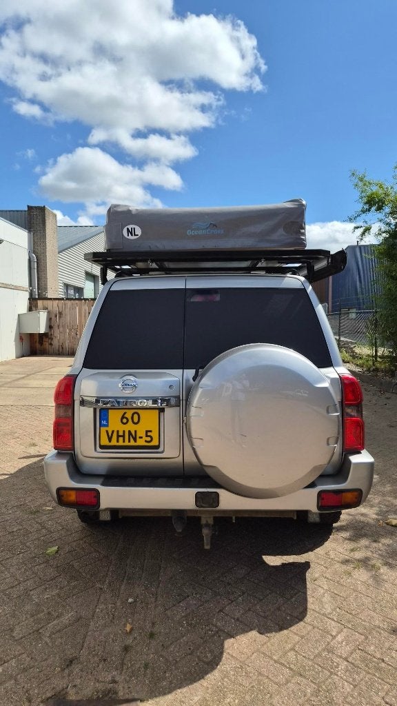 Foto 2 van Nissan Patrol 2007 4x4 met daktent