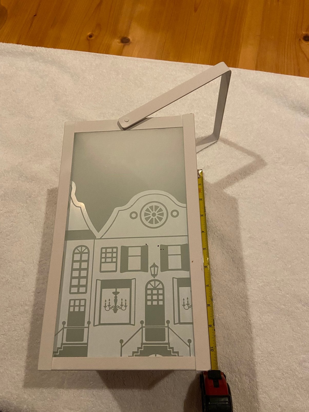 Windlicht met trapgevels, Huis en Inrichting, Woonaccessoires | Kandelaars en Kaarsen, Wit, Ophalen of Verzenden, Zo goed als nieuw