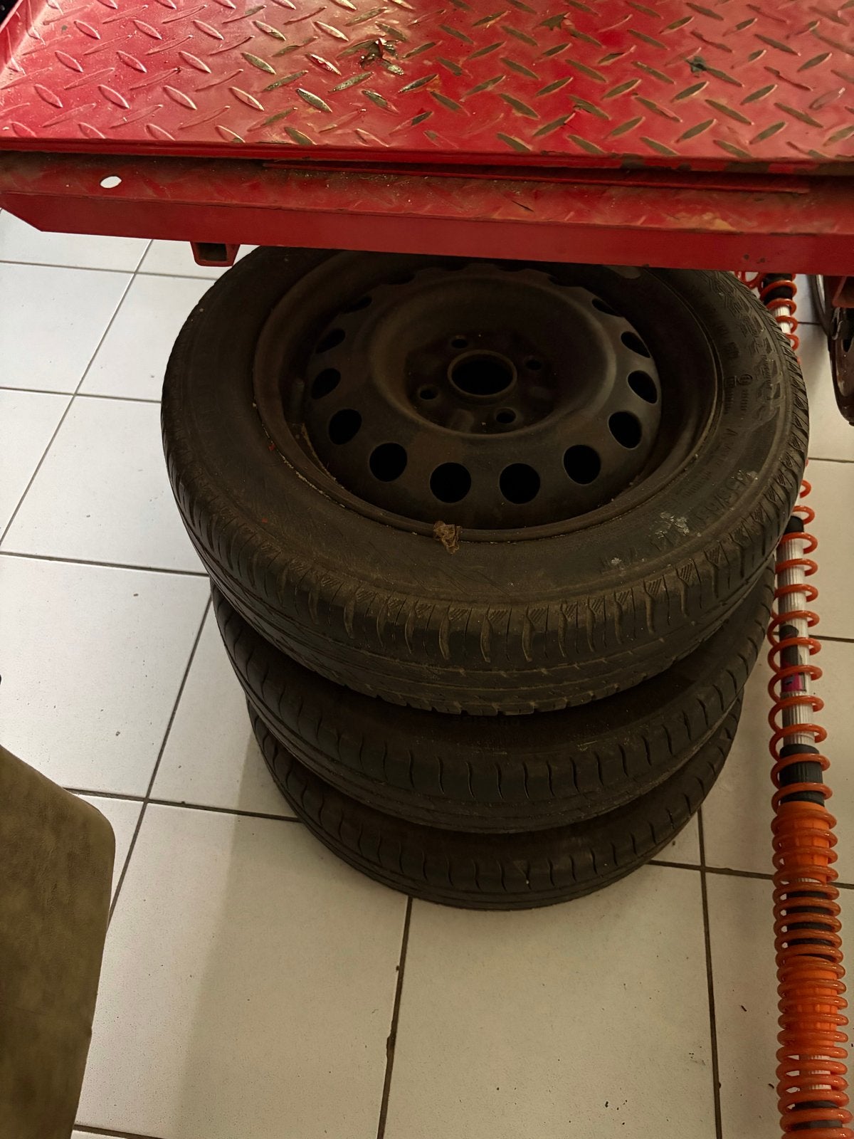 4x Stalen velgen met banden 155/65 R14, Ophalen, 14 inch, Gebruikt, 155 mm