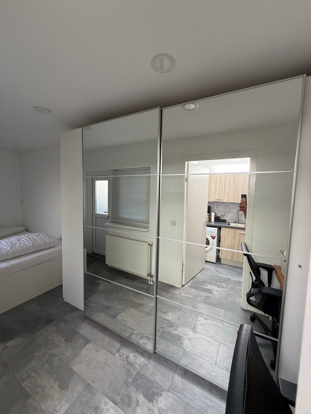 Ikea Pax Kast met Spiegel Schuifdeuren (236x250cm), Ophalen, 200 cm of meer, Glas, Zo goed als nieuw