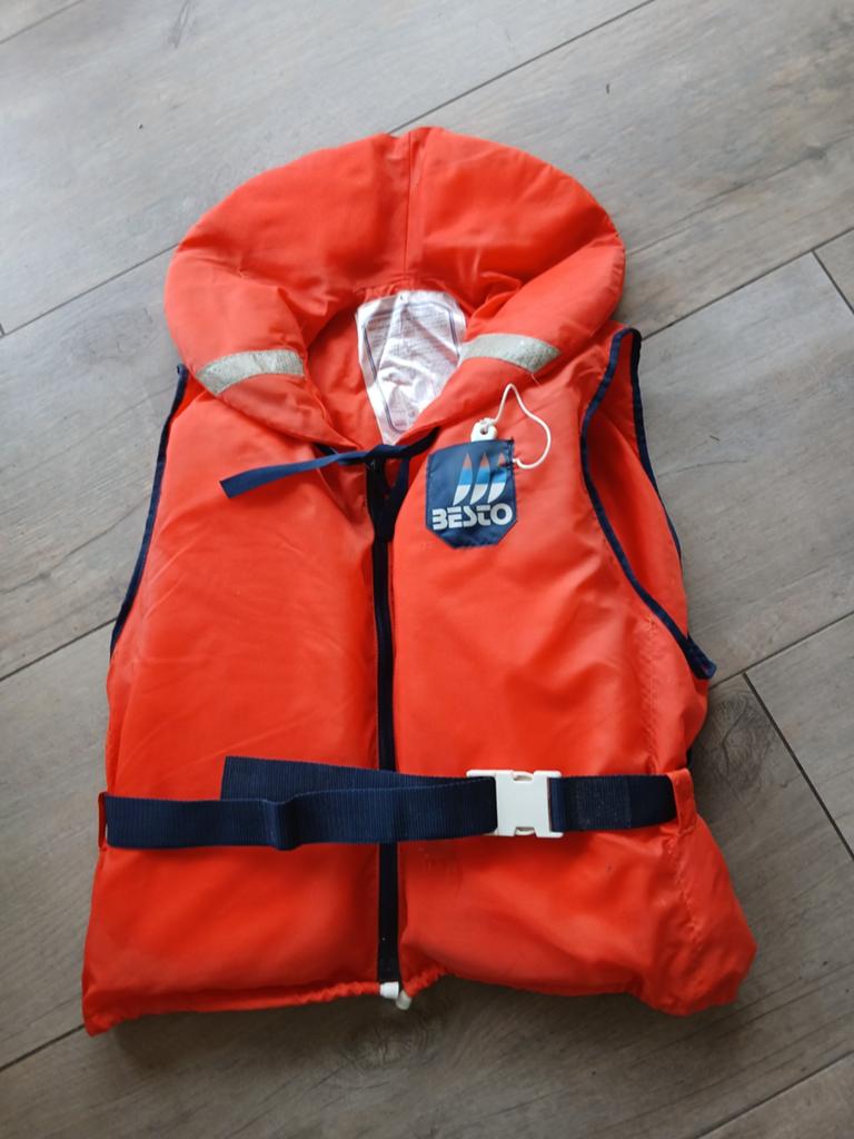 Besto Zwemvest / Reddingsvest Maat L (60-80+ kg), Ophalen of Verzenden, Gebruikt, Overige typen