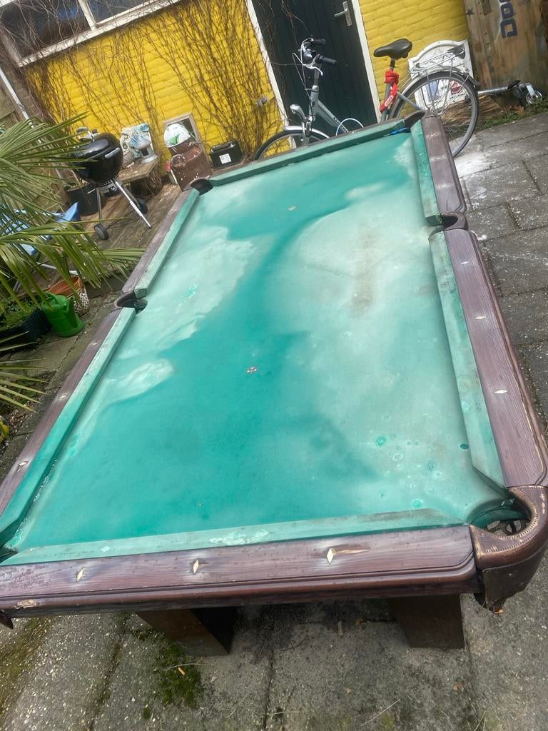 Gratis verweerde pooltafel, Sport en Fitness, Biljarten en Poolen, Gebruikt, Pooltafel, Ophalen of Verzenden