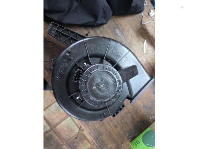 Kachel Ventilatiemotor van een Volkswagen Polo, Gebruikt, -, Volkswagen, -