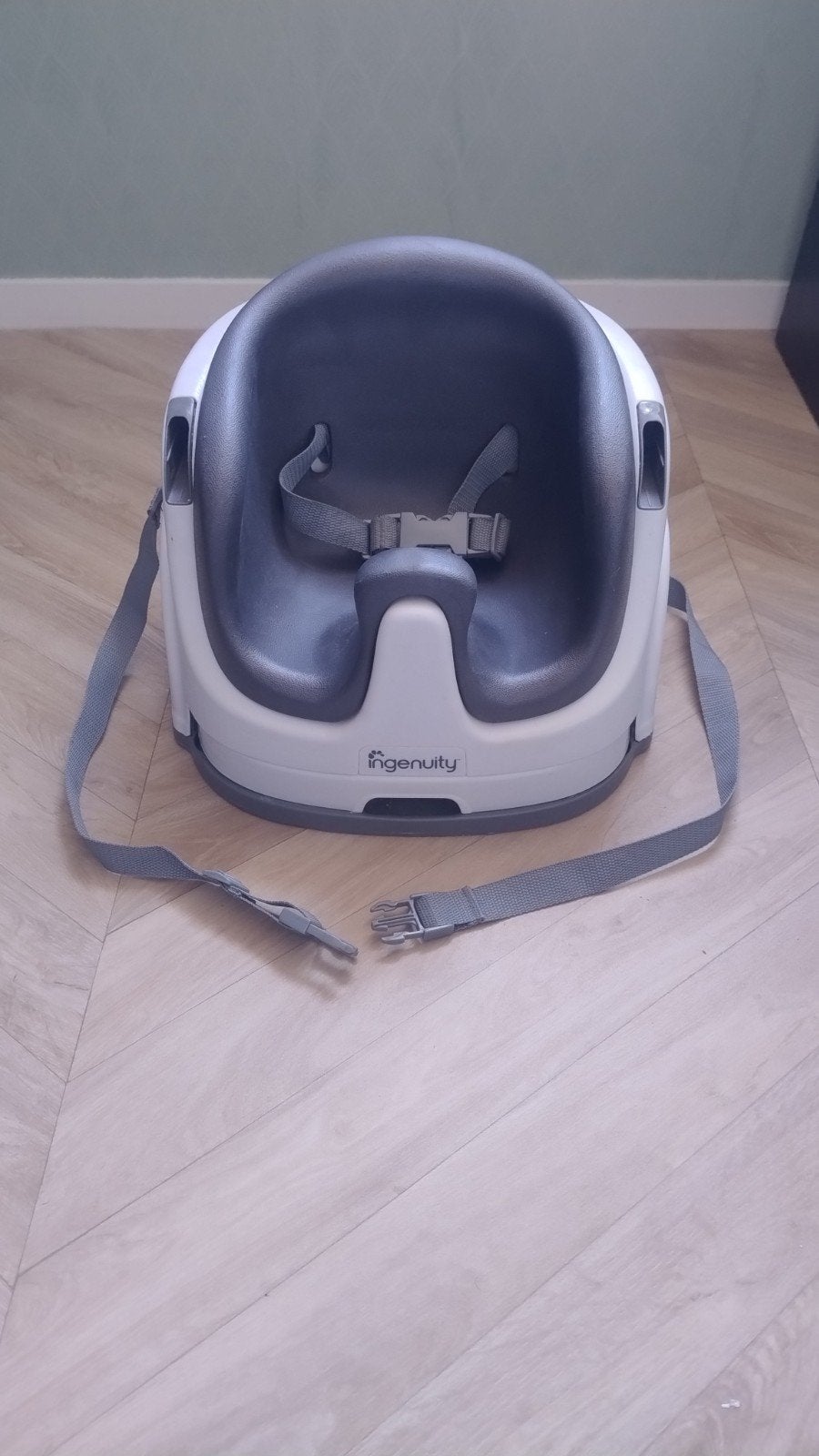 Ingenuity Baby Base 2-in-1 Zitje - Grijs/Wit, Ophalen, Gebruikt, Overige typen, Gordel(s)