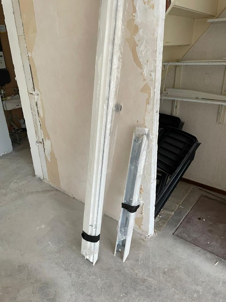 Theuma aluminium binnenkozijn rechtsdr. Nieuw!, Ophalen, Nieuw, Minder dan 50 watt