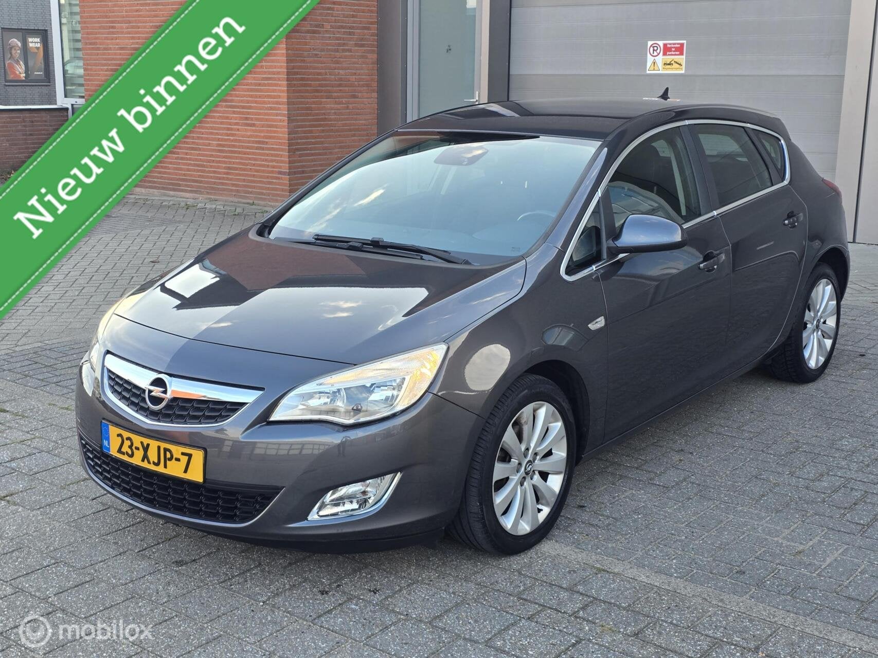 Opel Astra1.4 TurboCosmo_140pk_Pas Gbeurt geweest, Voorwielaandrijving, Stof, Gebruikt, 680 kg