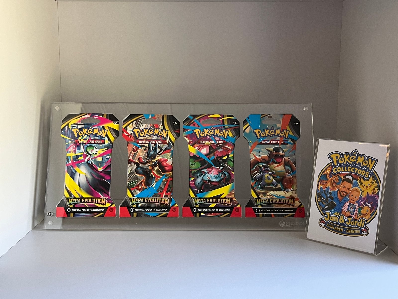 Pokemon Sleeved Booster Packs Mega Evolution, Ophalen of Verzenden, Zo goed als nieuw, Booster