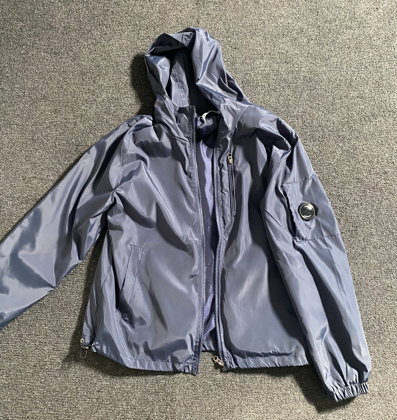 Nieuwe Donkerblauwe CP Company Zomerjas Maat S, Ophalen of Verzenden, Nieuw, Maat 46 (S) of kleiner, Blauw