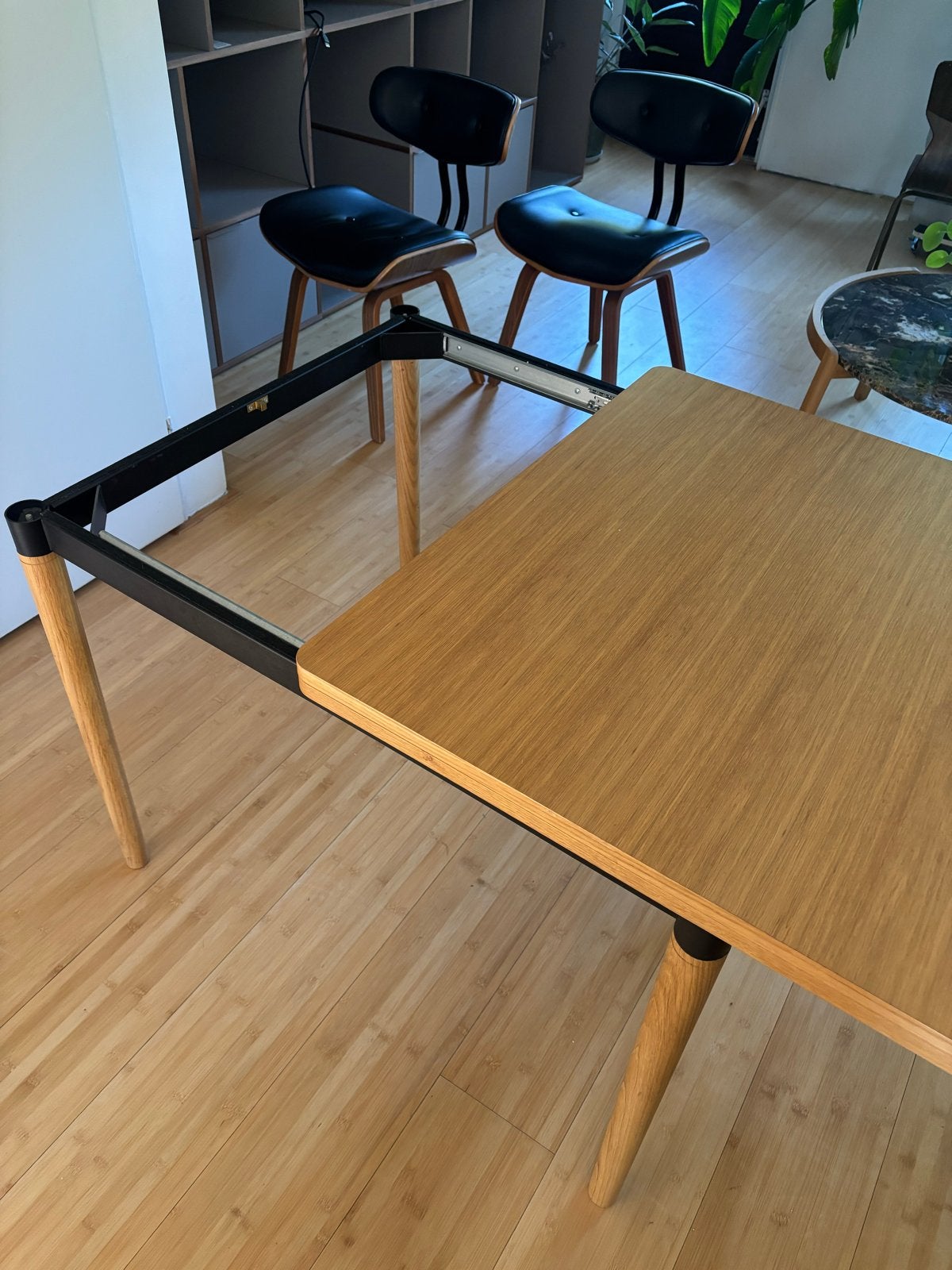 Bolia Double Up eettafel - uitschuifbaar, Ophalen, Gebruikt, 50 tot 100 cm, Vier personen