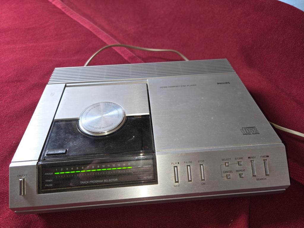 Cd 100 van Philips, Audio, Tv en Foto, Cd-spelers, Ophalen of Verzenden, Philips
