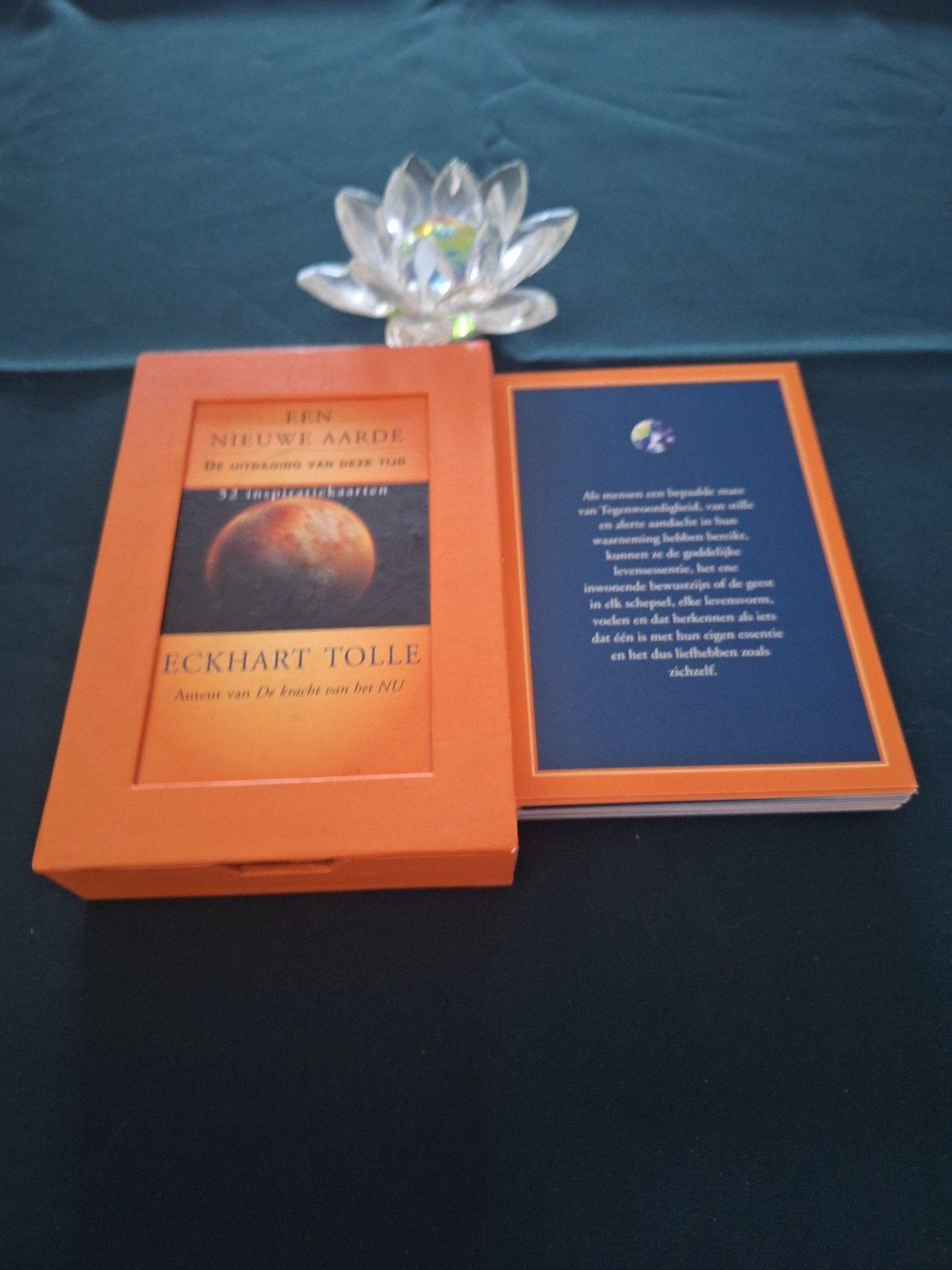 0Eckhart Tolle - Een nieuwe aarde 50 kaarten, Tarot of Kaarten leggen, Overige typen, Ophalen of Verzenden, Zo goed als nieuw