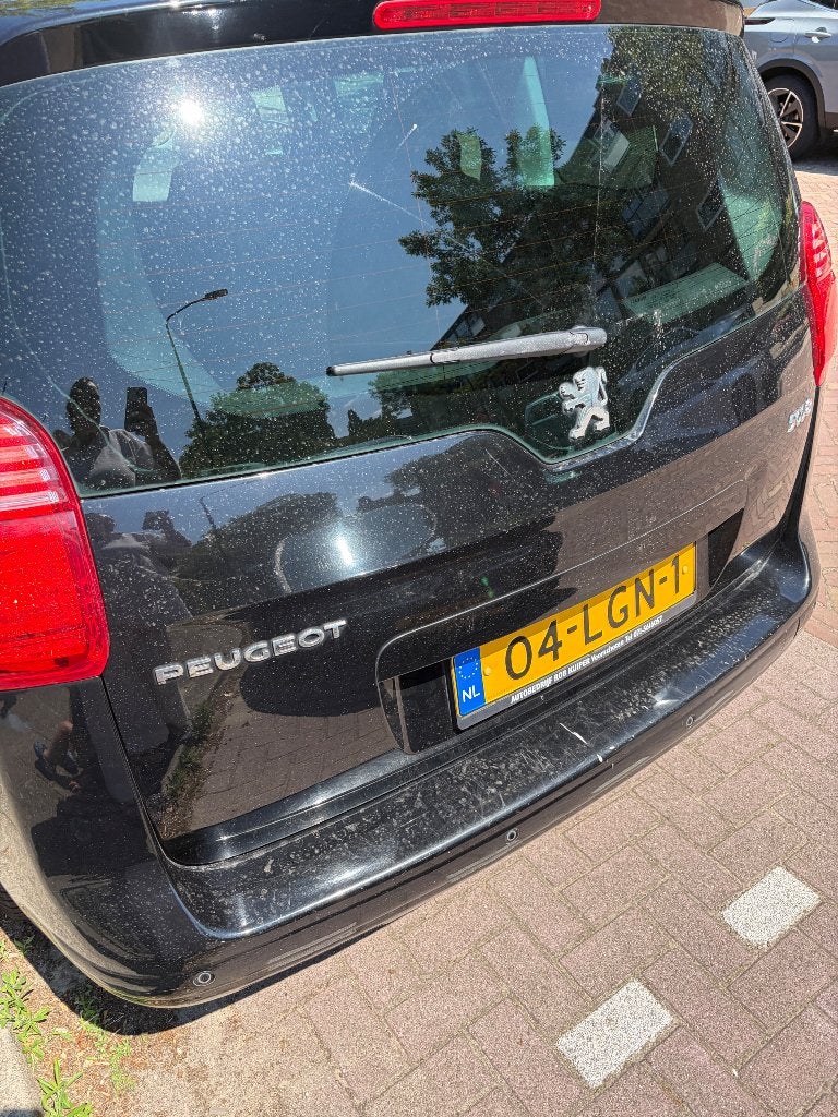 Peugeot 5008 1.6 VTI 7PL 2010 Zwart, Auto's, Peugeot, Voorwielaandrijving, Stof, Zwart, 4 cilinders