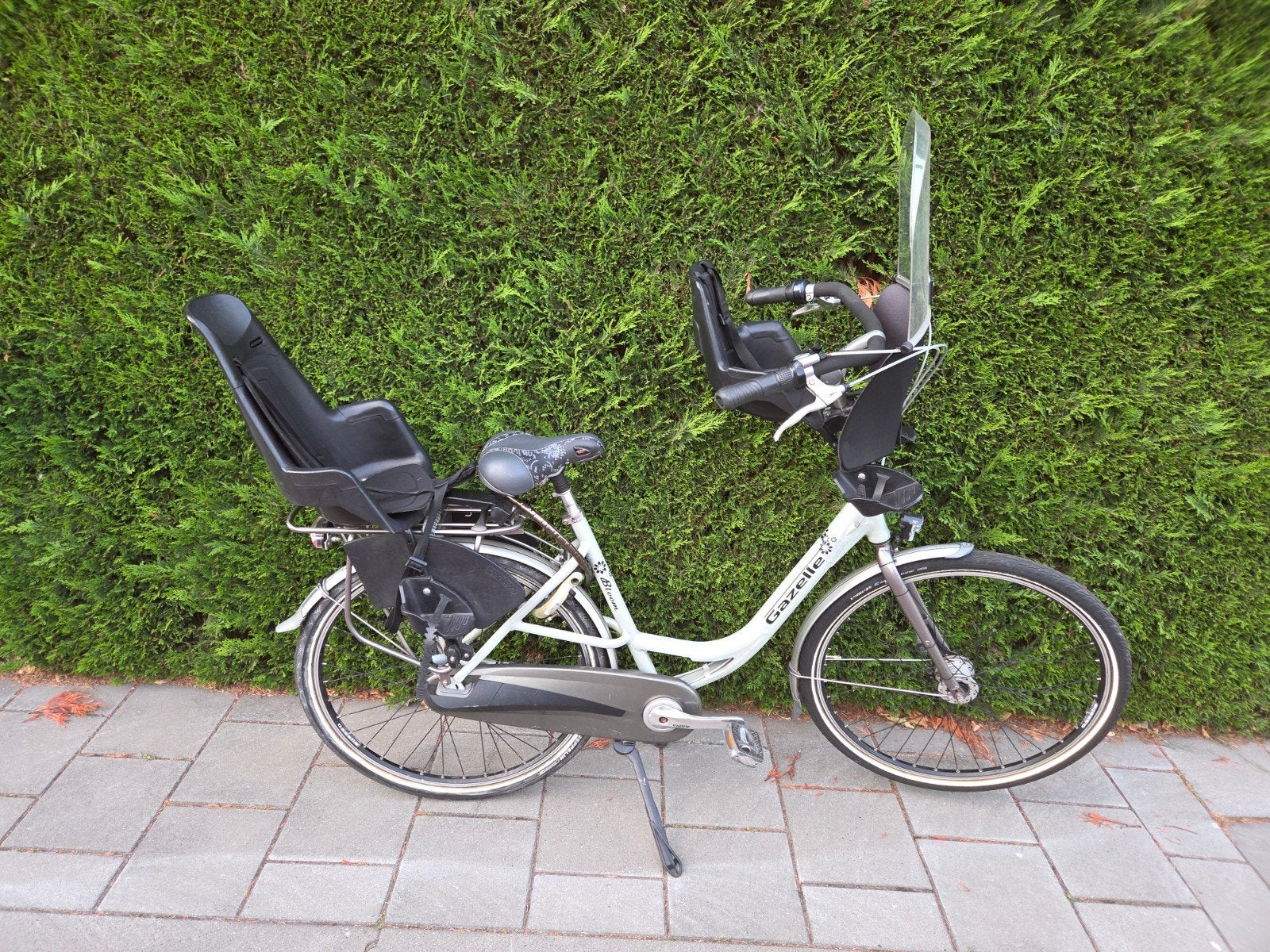Gazelle damesfiets met kinderzitjes en windscherm, Fietsen en Brommers, Fietsen | Dames | Damesfietsen, Ophalen, 50 tot 53 cm