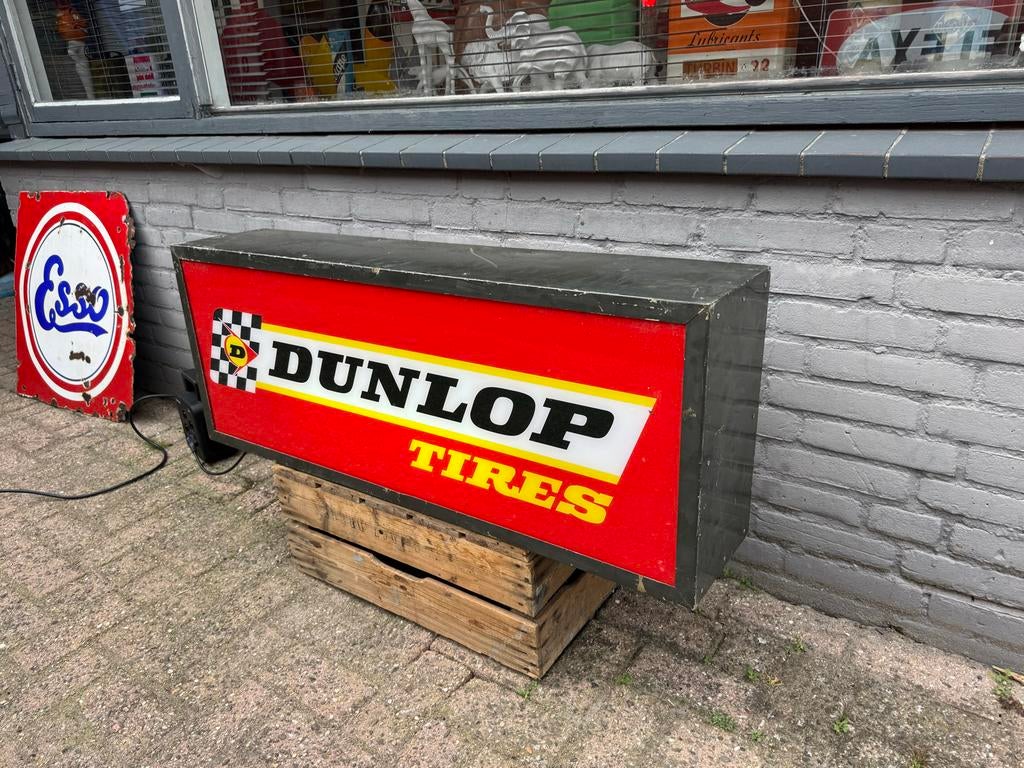 Vintage Dunlop Tires Lichtbak - Reclamebord, Verzamelen, Merken en Reclamevoorwerpen, Ophalen, Gebruikt, ., Lichtbak of (neon) lamp