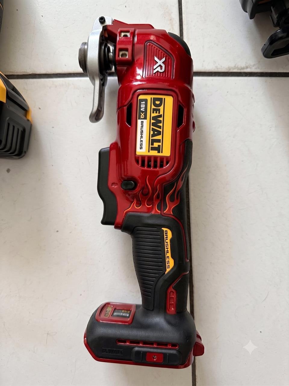 Dewalt limited edition multitool, Ophalen of Verzenden, Zo goed als nieuw, Overige typen