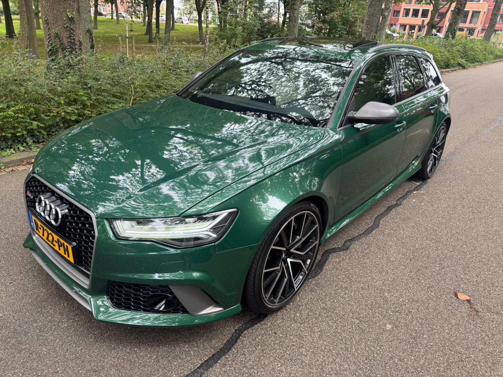 Audi A6 RS6 4.0 Tfsi Quattro 606pk exclusive Keramische remm, Panoramadak, 120 €/maand, Dealer onderhouden, Geïmporteerd