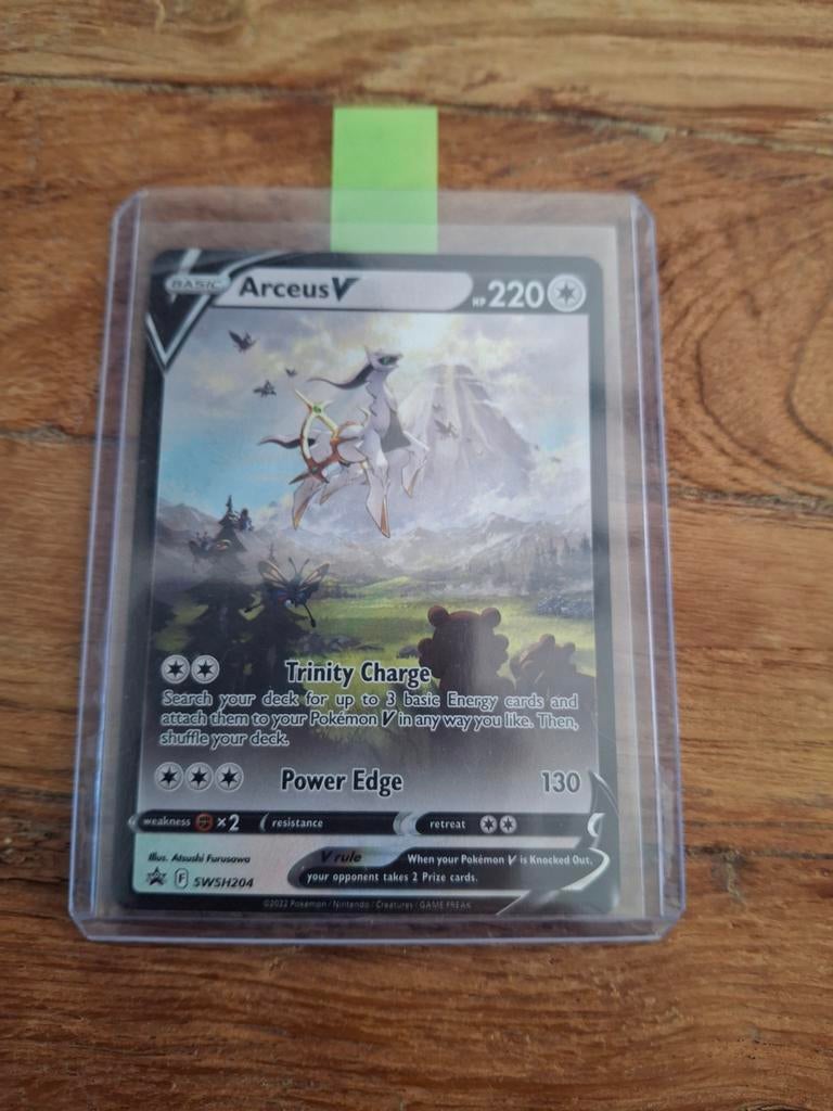 Arceus V Pokémon kaart - SWSH204 Promo, Ophalen, Zo goed als nieuw, Losse kaart, Foil