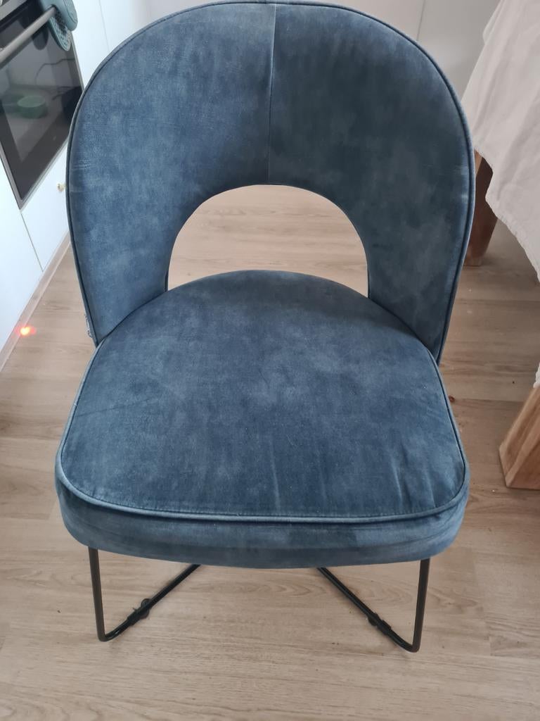 Mooie stoel eettafel of bureaustoel van velours, modern., Ophalen of Verzenden, Zo goed als nieuw, Stof, 50 tot 75 cm
