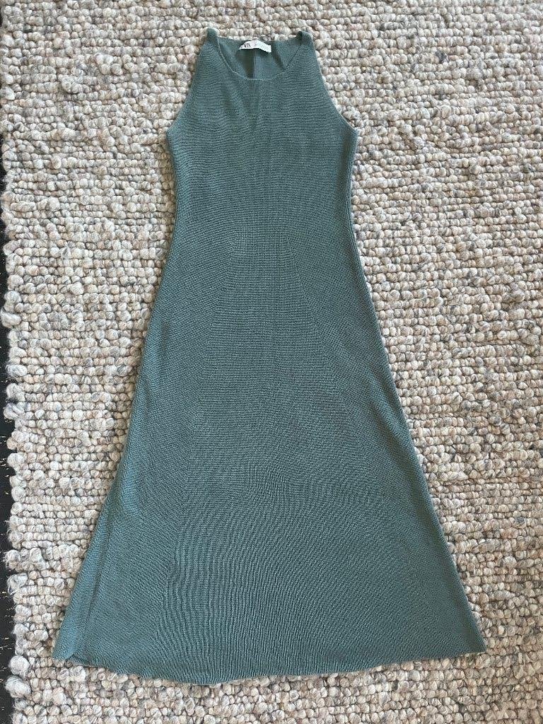 Fantastische lange ZARA knit wear jurk in maat S, Maat 38/40 (M), Zara, Ophalen of Verzenden, Zo goed als nieuw