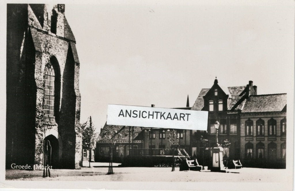 Ansichtkaart Groede - Markt - kerk - muziektempel, Verzamelen, Ansichtkaarten | Nederland, Verzenden, 1940 tot 1960, Gelopen, Zeeland