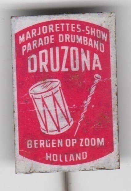 Speldje DRUZONA BERGEN OP ZOOM PARADE DRUMBAND MAJORETTES, Verzamelen, Ophalen of Verzenden, Gebruikt, Overige onderwerpen