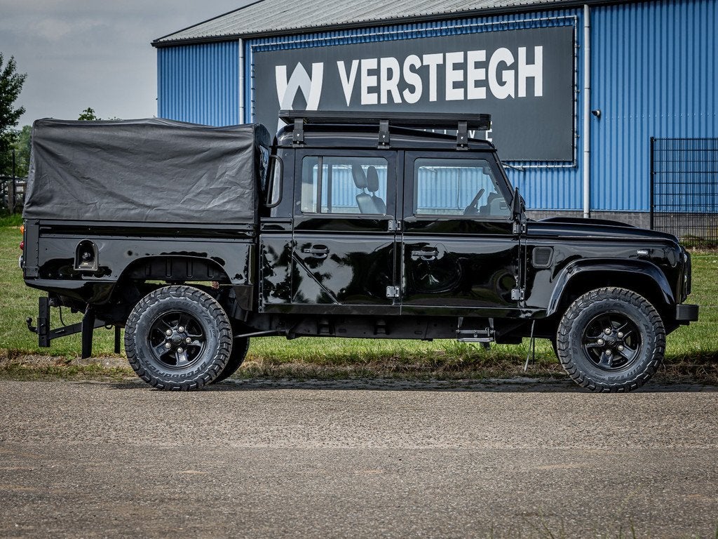 Land Rover Defender 2.4 TD 130" S Crew Cab Blacked Out |Airc, Auto's, Land Rover, Stof, Gebruikt, Zwart, 4 cilinders
