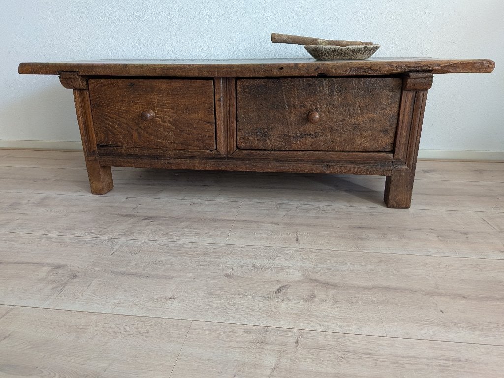 Antieke    17e18e     eeuwse  Spaanse  Tafel, Antiek en Kunst, Ophalen