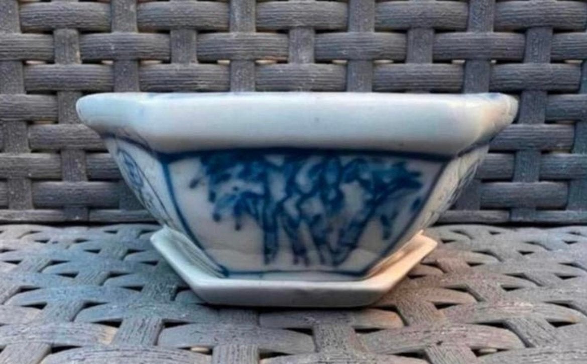Bonsai schaal + onderzetter gedecoreerd porselein 9,7x8,5x3, Overige materialen, Ophalen of Verzenden, Zo goed als nieuw, Overige vormen