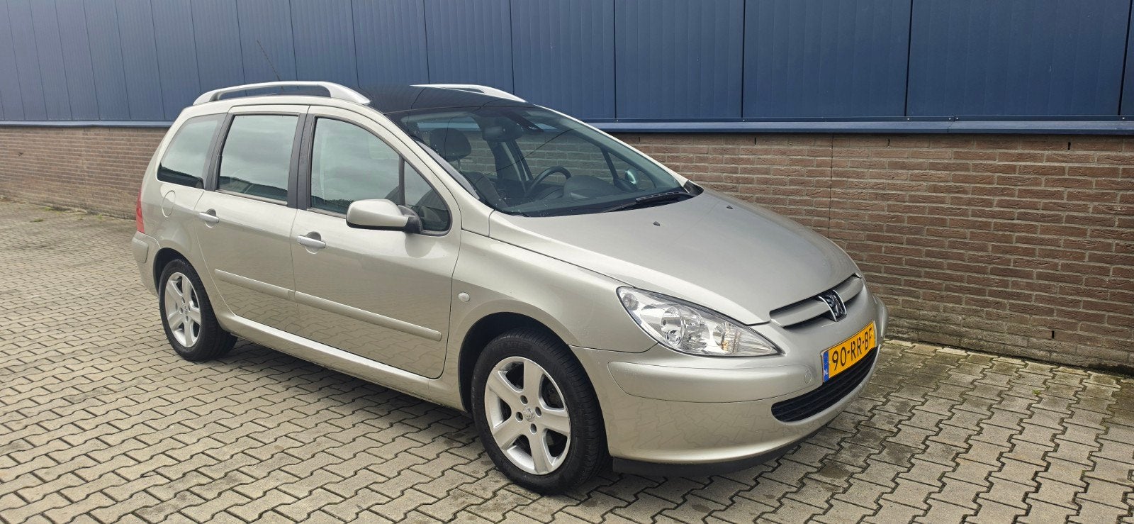 Peugeot 307 (Automaat) 2.0 16V SW AUT 2005 Grijs, 4 cilinders, 7 stoelen, Origineel Nederlands, Euro 4