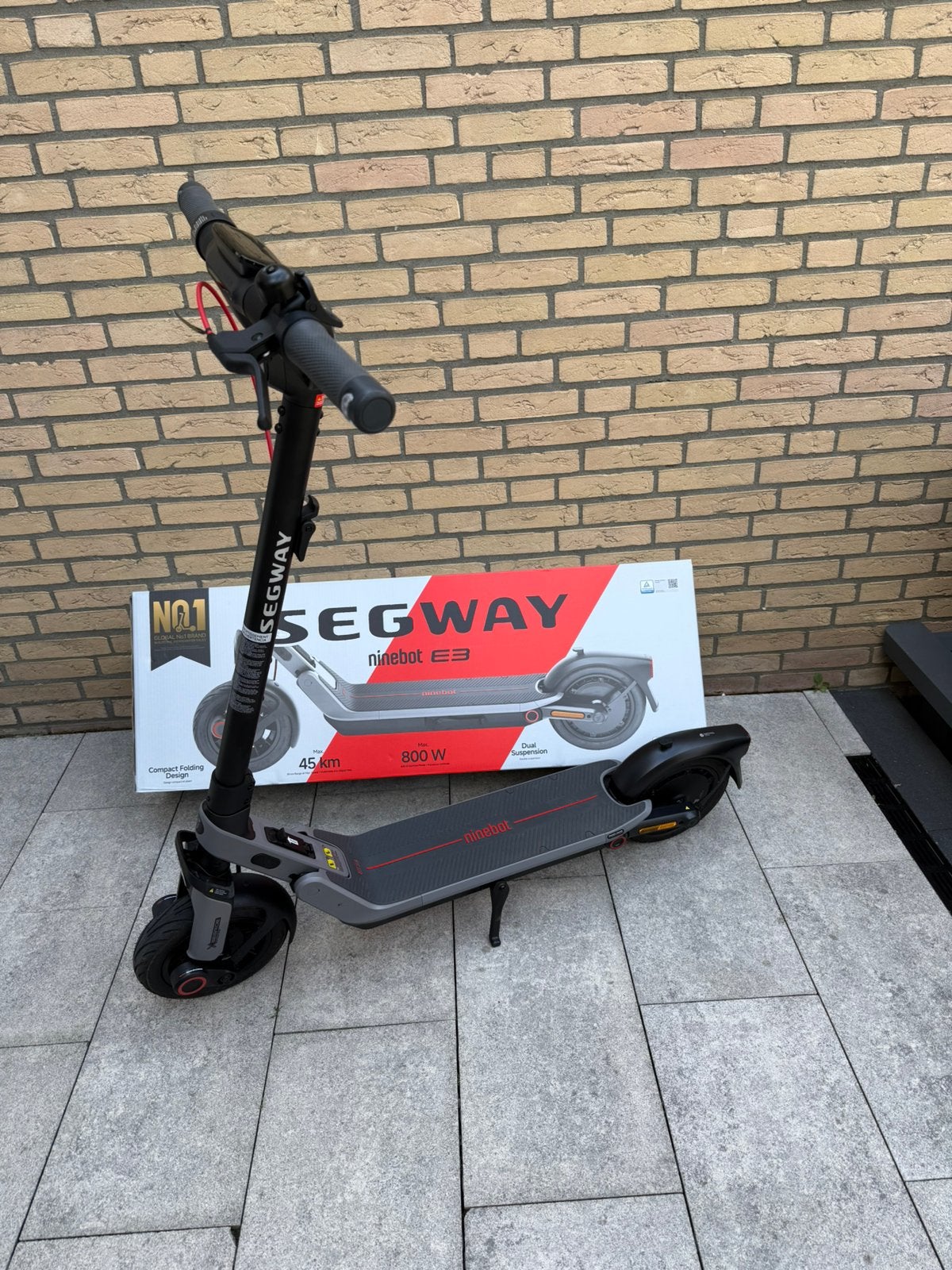 Segway ninebot e3 in nieuw staat, Fietsen en Brommers, Steps, Ophalen, Zo goed als nieuw, Elektrische step (E-scooter)