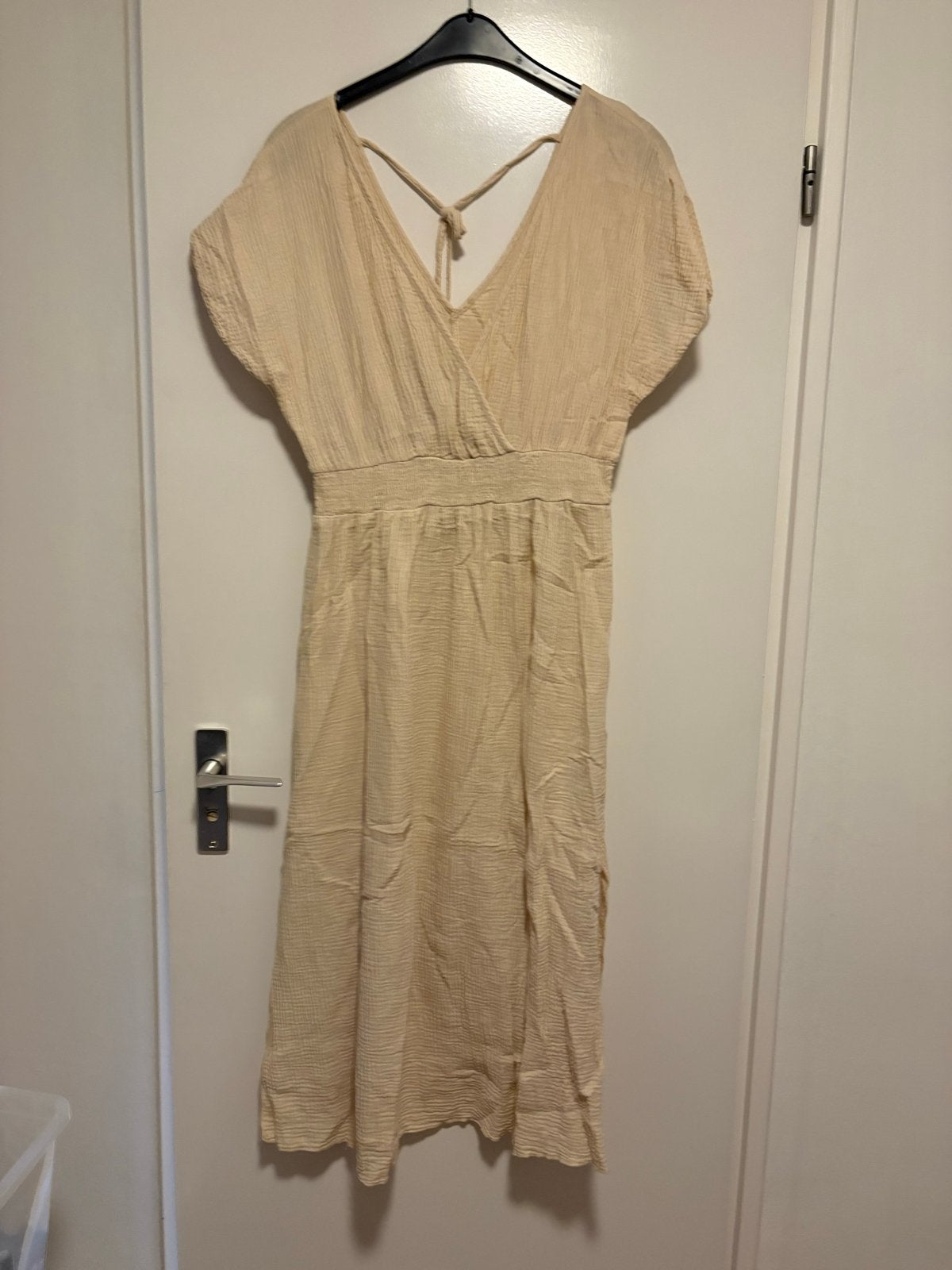 Shein Crinkle Midi Jurk Beige XL, Beige, Maat 46/48 (XL) of groter, Ophalen of Verzenden, Zo goed als nieuw