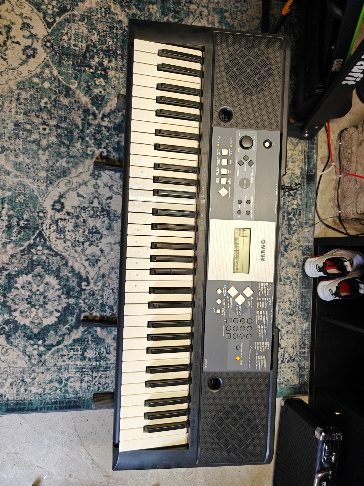 Yamaha YPT-230 keyboard met standaard, Muziek en Instrumenten, Ophalen, Yamaha, Met standaard, 61 toetsen