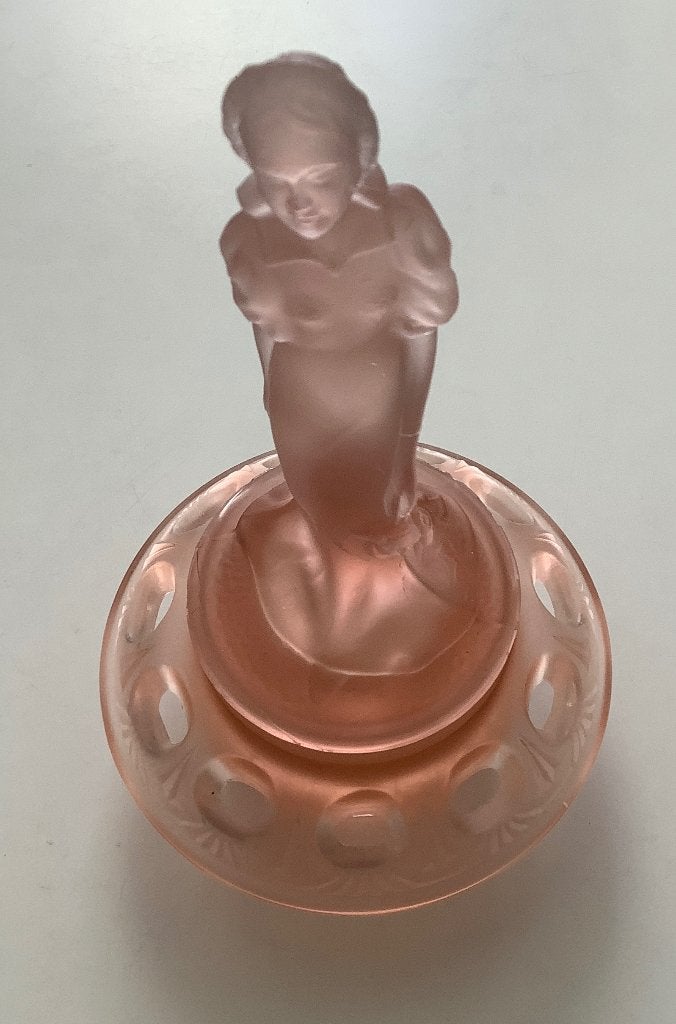 Art deco matglas roze Lilli Auguste Walther & Sohne schaal, Antiek en Kunst, Antiek | Glas en Kristal, Ophalen of Verzenden