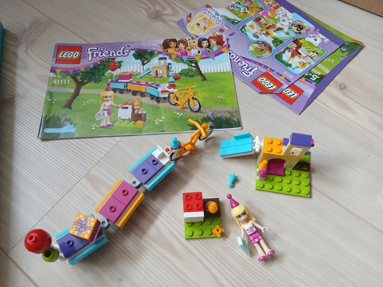 LEGO friends feesttrein, Ophalen of Verzenden, Inclusief instructies, Lego