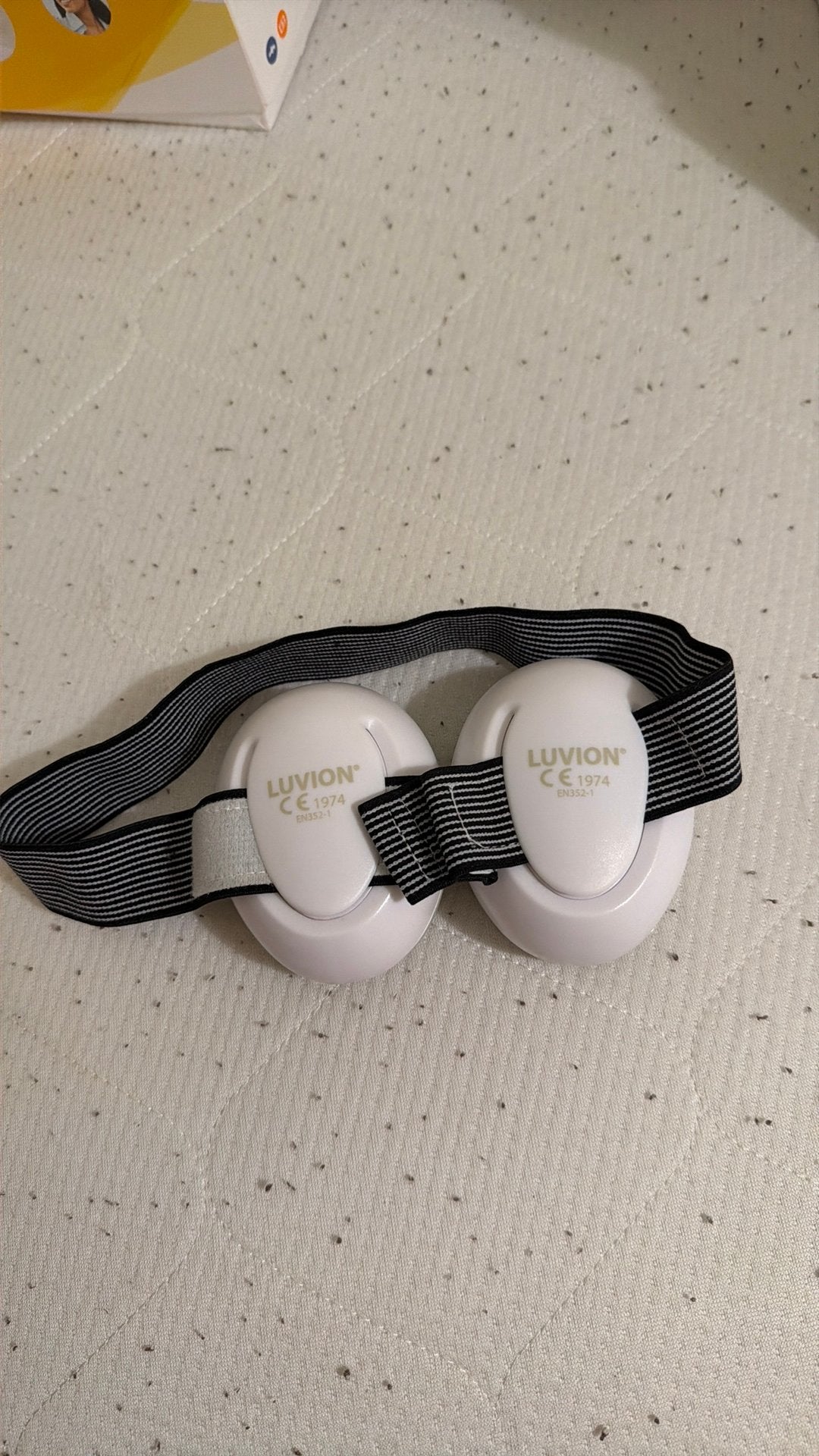 Luvion oorbescherming, Ophalen, Zo goed als nieuw