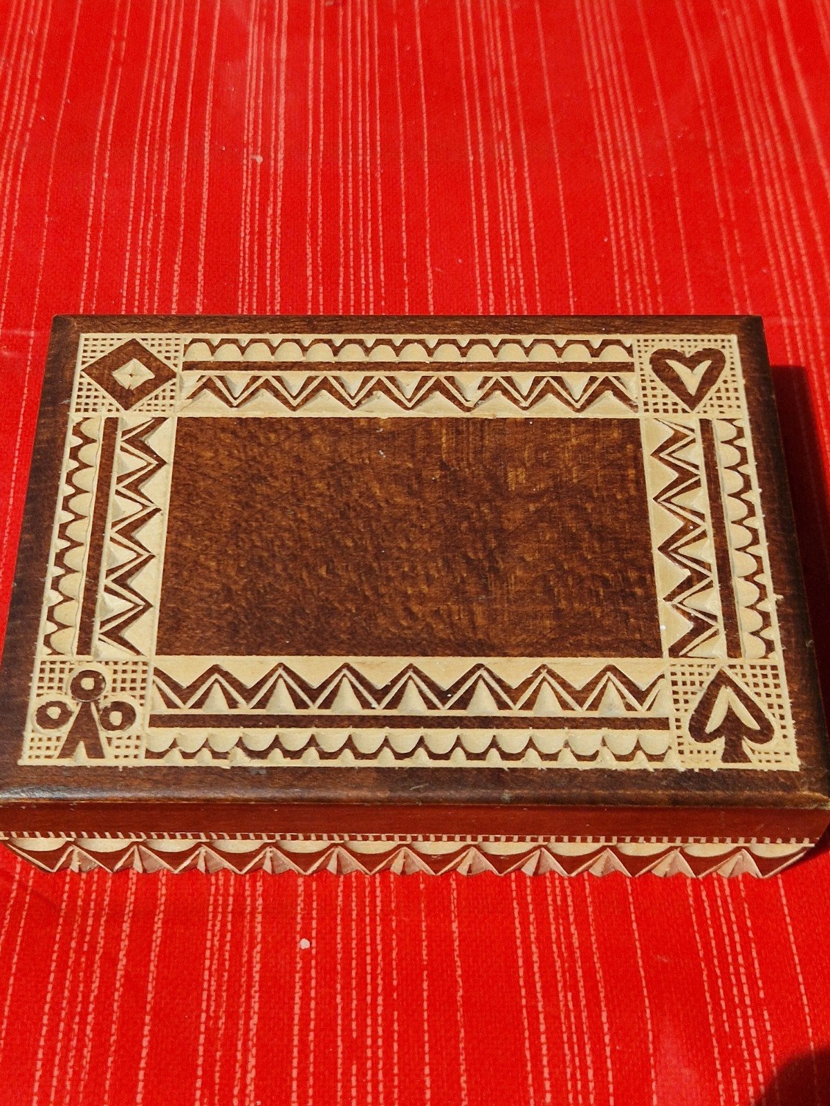 Prachtig Vintage Houten Speelkaarten Kistje | Handgesneden, Ophalen of Verzenden