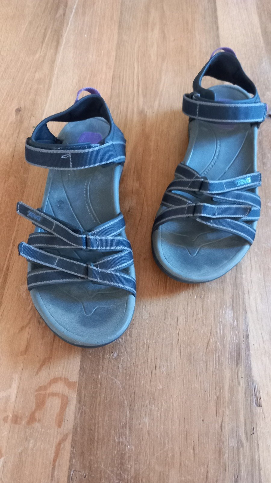 Teva sandalen - Maat 41- Gedragen, Kleding | Dames, Schoenen, Zwart, Teva, Gedragen, Sandalen of Muiltjes