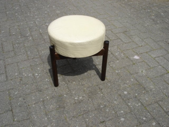 Twee Vintage Duits en Deens krukjes / taboeret jaren 60, Ophalen of Verzenden, Gebruikt, Overige materialen