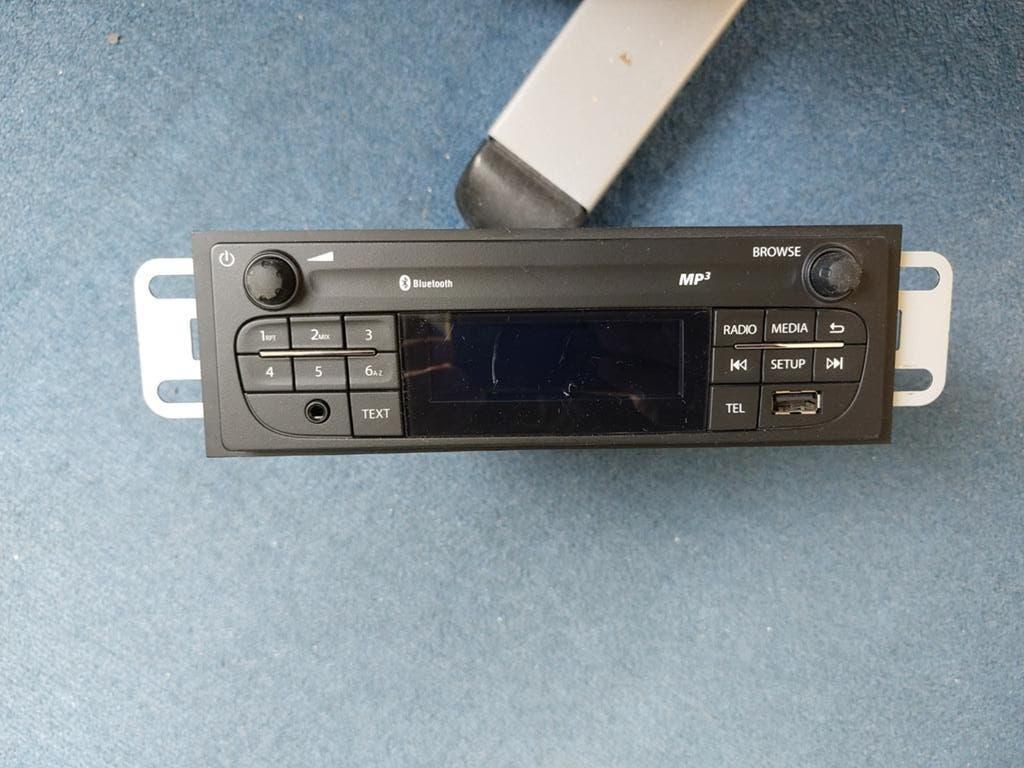 MP3 Autoradio voor Renault  / Fiat, Ophalen of Verzenden, Gebruikt