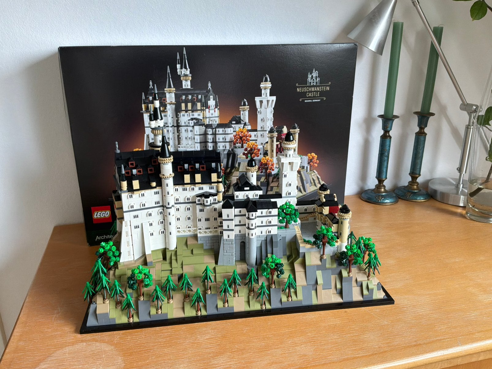 LEGO. NEWSCHWANSTEIN KASTEEL., Ophalen of Verzenden, Zo goed als nieuw