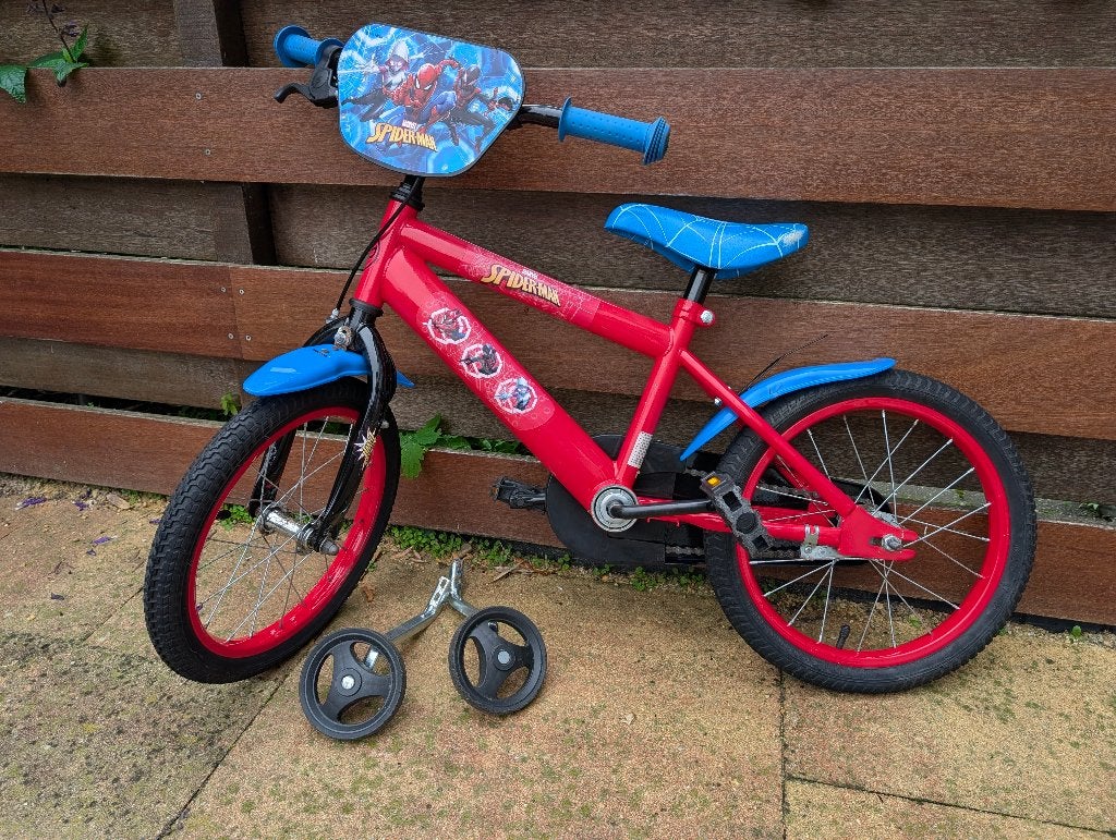 Spiderman kinderfiets 16 inch met zijwieltjes, Fietsen en Brommers, Ophalen, Terugtraprem, Zijwieltjes, Spiderman