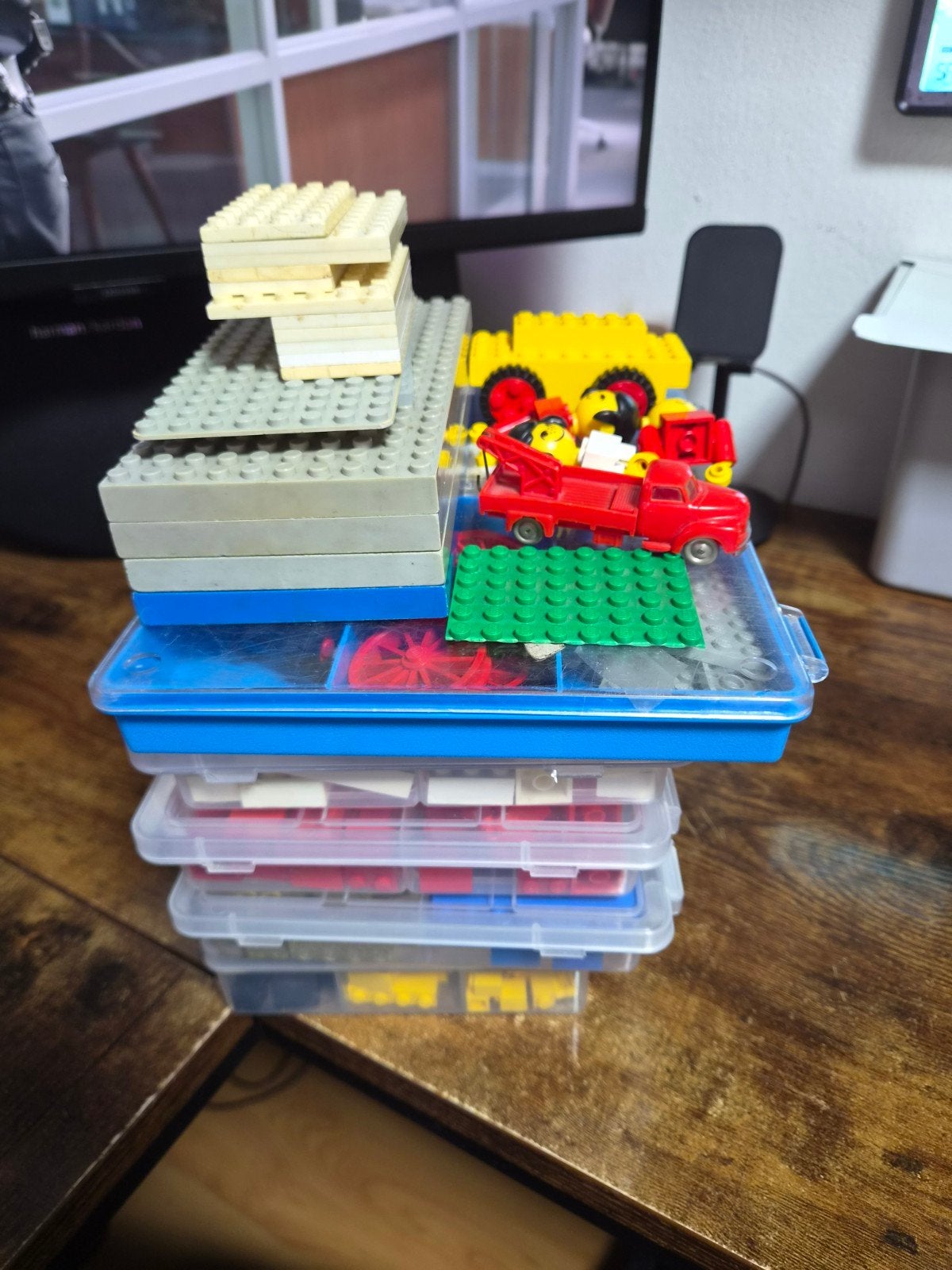Partij vintage Lego met grondplaten, Gebruikt, Lego, Ophalen of Verzenden, Losse stenen