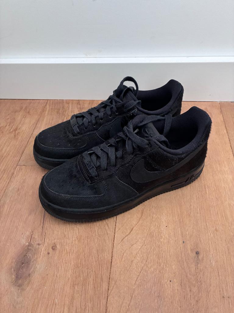 Nike Air force 1 schoenen, Kleding | Dames, Schoenen, Ophalen, Zwart, Nike, Sneakers of Gympen