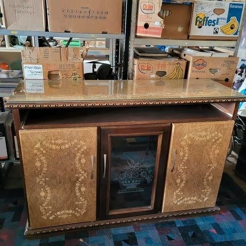 Super mooie ingelegde dressoir kast, Ophalen, Zo goed als nieuw, 25 tot 50 cm, Glas