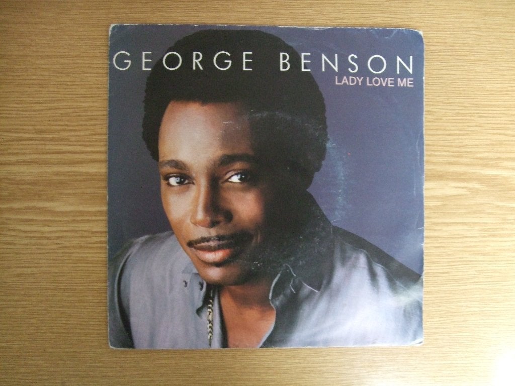 GEORGE BENSON    LADY LOVE ME / IN SEARCH OF A DREAM, 7 inch, Ophalen of Verzenden, Zo goed als nieuw, R&B en Soul