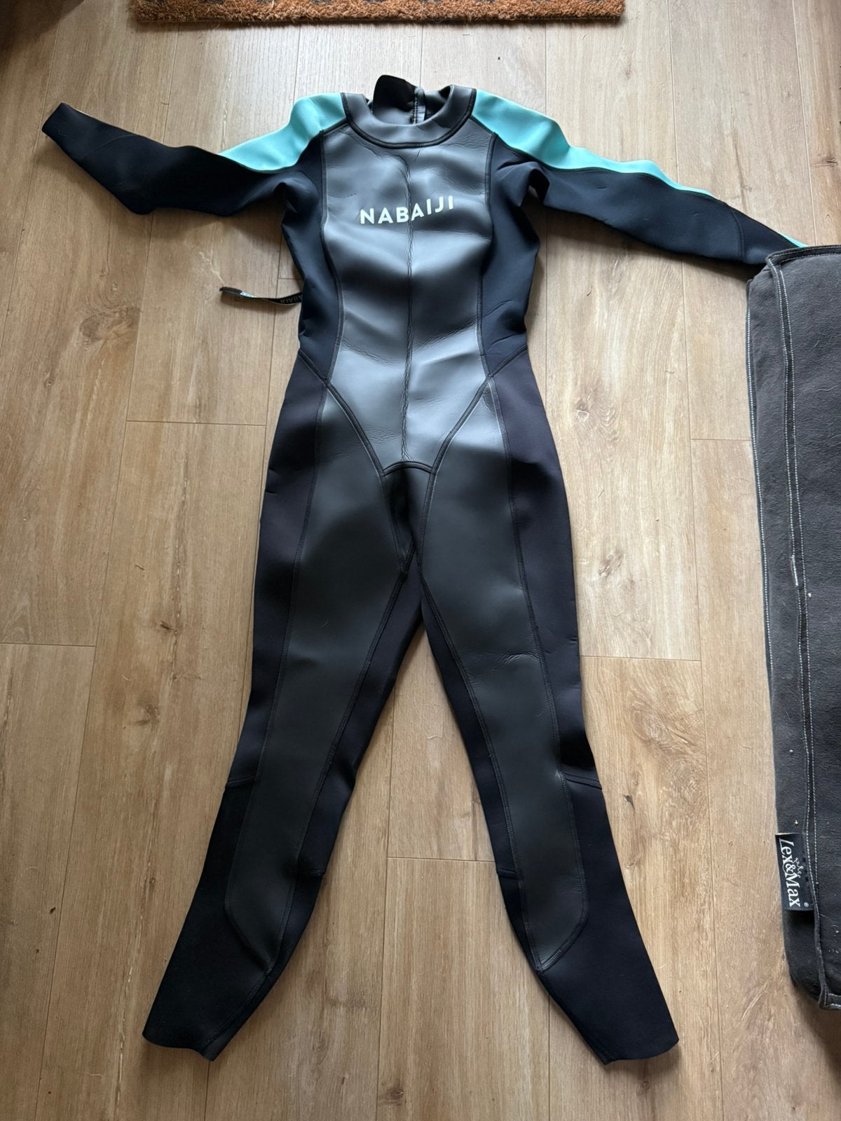 Wetsuit voor zwemmen - niet gebruikt, Watersport en Boten, Ophalen of Verzenden, Nieuw, Dame, Wetsuit