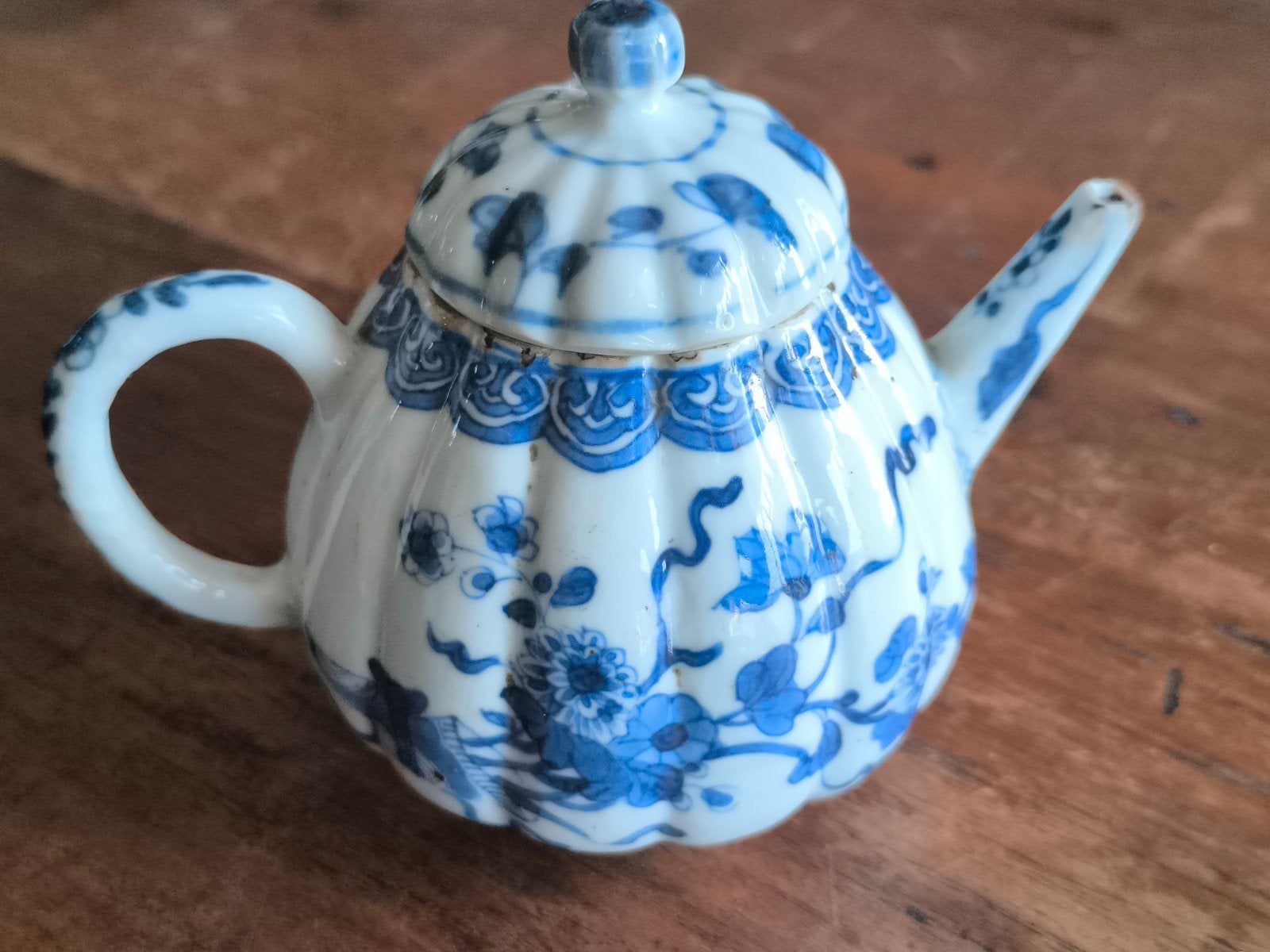 Antiek Chinees porselein theepot Kangxi, Antiek en Kunst, Antiek | Porselein, Ophalen of Verzenden