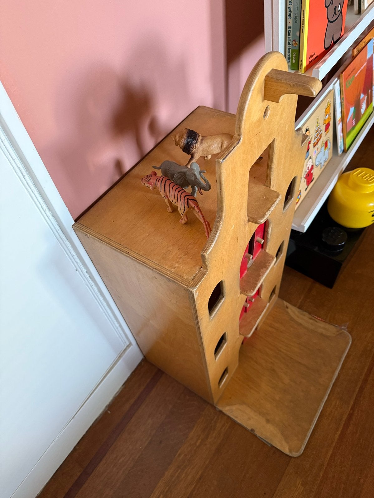 Houten grachtenpand poppenhuis met rode deuren, Ophalen, Gebruikt, Overige typen