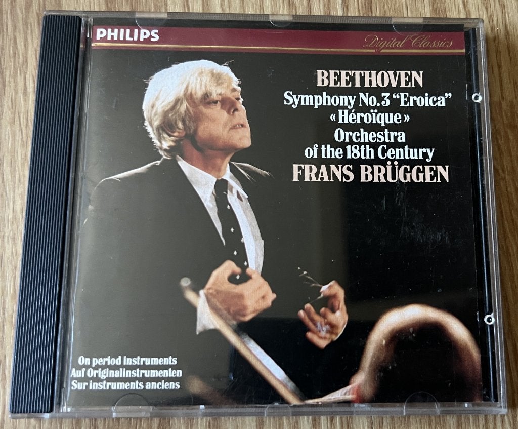 CD Beethoven - Symphonie No. 3 / Frans Brüggen, Ophalen of Verzenden, Classicisme, Zo goed als nieuw, Kamermuziek