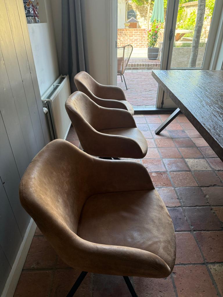 Set van 3 cognac leren eetkamerstoelen met draaivoet, Ophalen, Gebruikt, Metaal, Drie